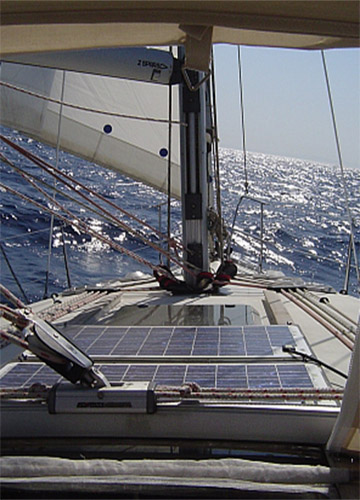 Enermoov - énergie embarquée - énergie solaire - bateau - voilier